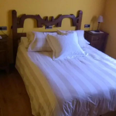 Casinas De San Martin * Trevías