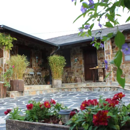 Casinas De San Martin Trevías