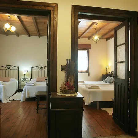 Casinas De San Martin * Trevías